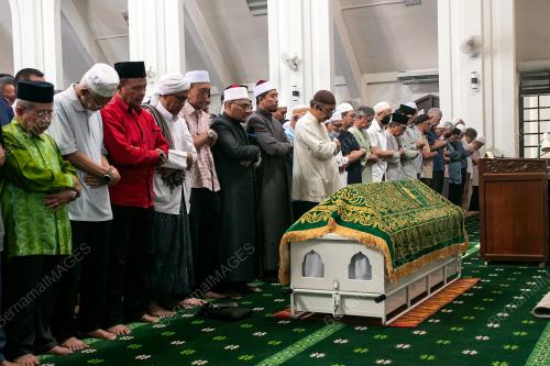 ALLAHYARHAM PROF EMERITUS DATUK ABU BAKAR