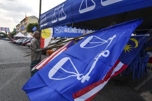 KL55_23032018_BENDERA