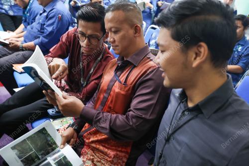 JOM BACA BERSAMA 10 MINIT