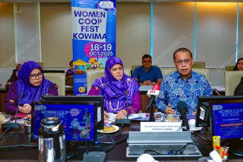 DATUK SERI DR. ABDUL FATTAH ABDULLAH