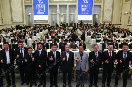 DATUK SERI FADILLAH YUSOF