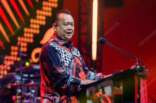 DATUK SERI ALEXANDER NANTA LINGGI