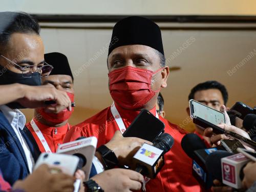 DATUK SERI REEZAL MERICAN NAINA MERICAN
