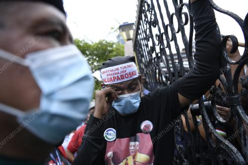KEPUTUSAN SRC BEKAS PERDANA MENTERI DATUK SERI NAJIB TUN RAZAK