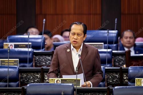 DATUK SERI AHMAD MASLAN