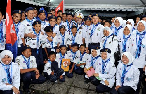KL55_28082014_PENGAKAP