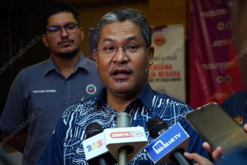 DATUK WAN AHMAD UZIR BIN HAJI WAN SULAIMAN