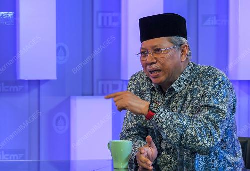 TAN SRI ANNUAR MUSA