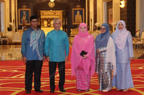 AL-SULTAN ABDULLAH RI'AYATUDDIN AL-MUSTAFA BILLAH SHAH
