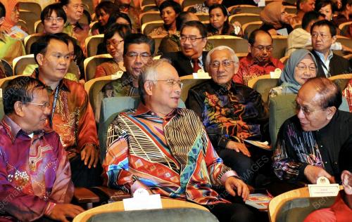 KL56_01032012_ASEAN_MUSICAL1