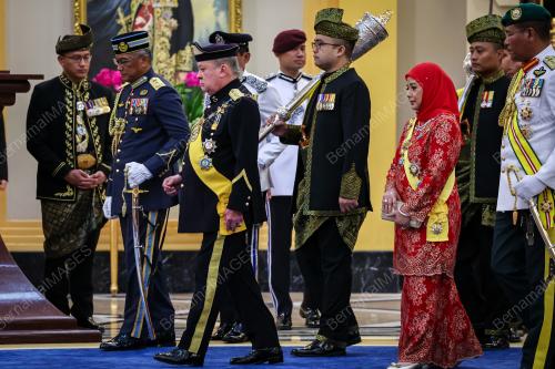HARI KEPUTERAAN