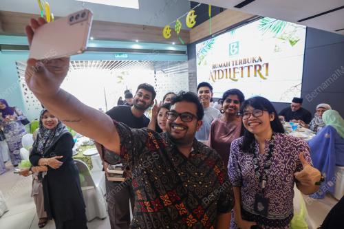 RUMAH TERBUKA AIDILFITRI BERNAMA