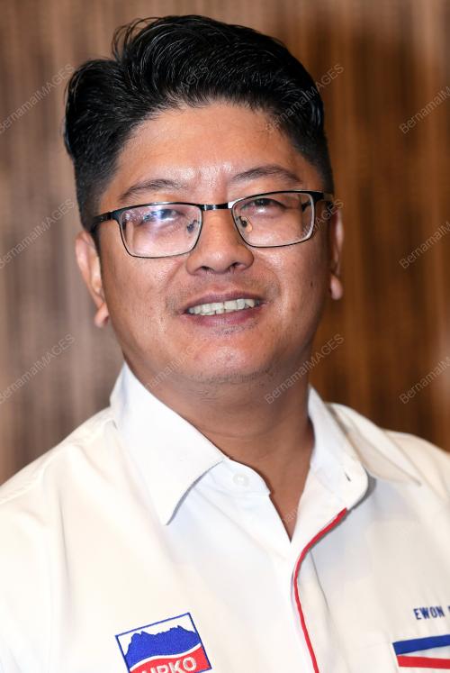 DATUK EWON BENEDICK
