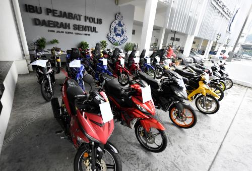 KL56_03102019_POLIS_BN201910033087