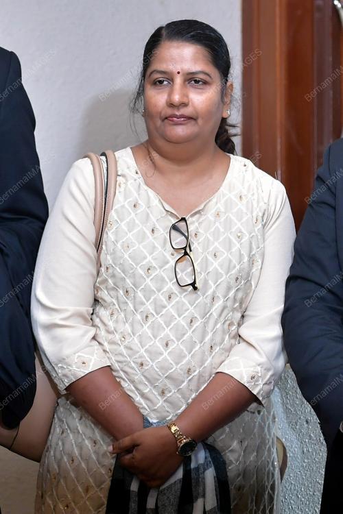 MAHKAMAH KUALA LUMPUR INDIRA