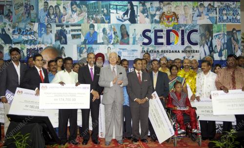 KL56_05112015_PM