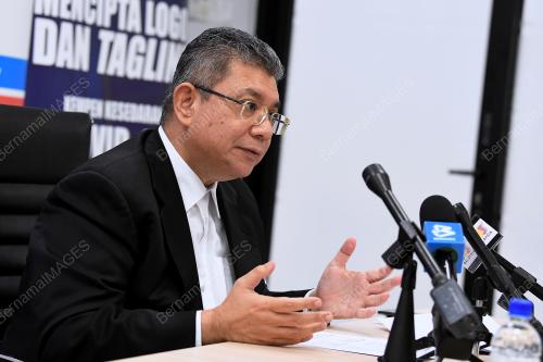DATUK SAIFUDDIN ABDULLAH