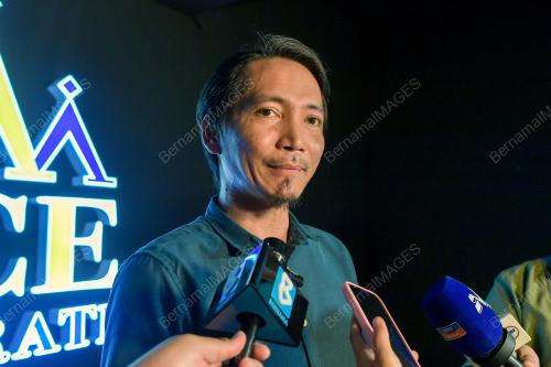 ZULRIZAN AZDAN