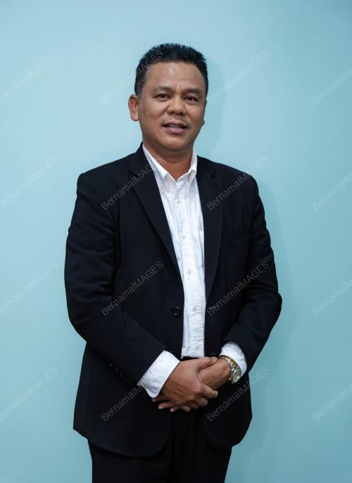 DATUK DR ISMAIL PARLAN