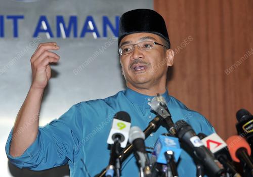 DATUK SERI HISHAMMUDDIN TUN HUSSEIN
