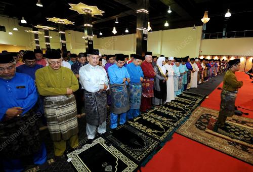 KL56_09062017_NAJIB_UMNO_BN201706086416
