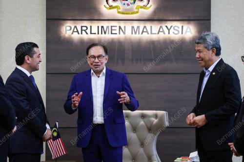 DATUK SERI ANWAR IBRAHIM