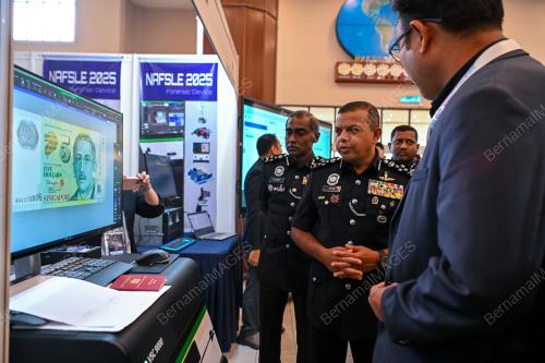 TAN SRI AYOB KHAN MYDIN PITCHAY