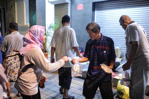 KL56_10012017_TUN_GHAFAR