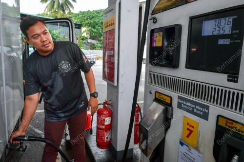HARGA MINYAK DIESEL NAIK