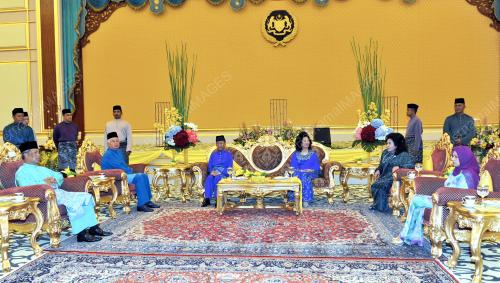 KL56_11092012_AGONG_ADILFITRI