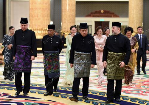 KL56_11102017_RAJA_BN201709195995