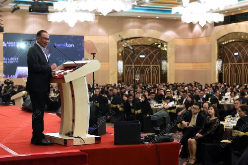 DATUK SERI ANWAR IBRAHIM