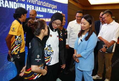 HANNAH YEOH
