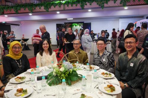 DATUK FAHMI FADZIL