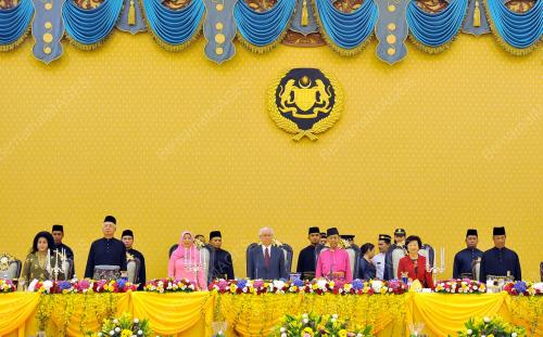 KL56_18092013_AGONG