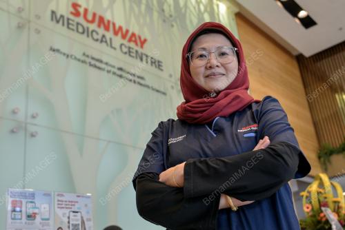 DR ROSNAWATI YAHYA