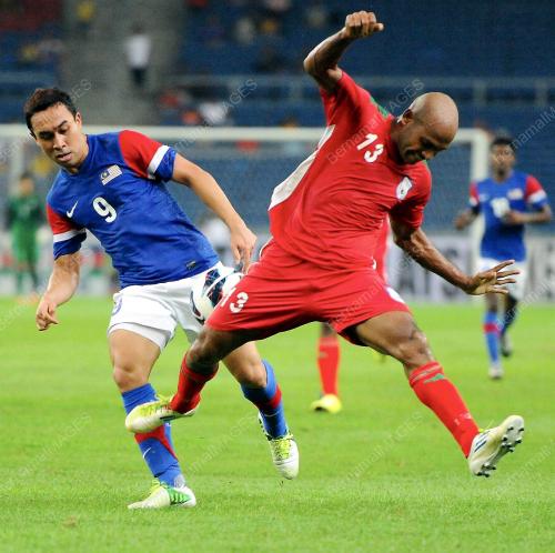 KL56_20112012_BOLA