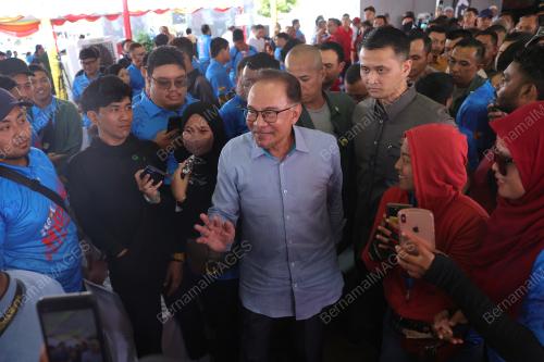 DATUK SERI ANWAR IBRAHIM