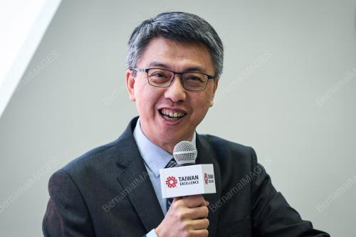 JAMES CHANG