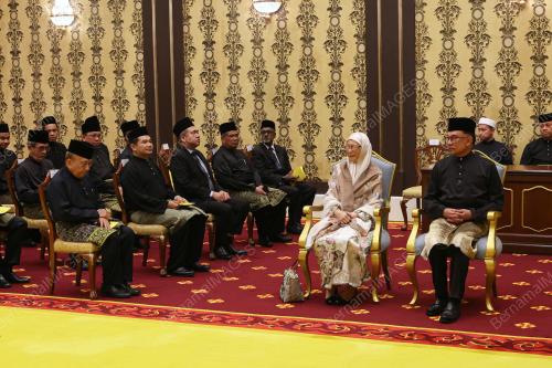 DATUK SERI ANWAR IBRAHIM