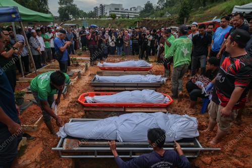 JENAZAH KEMALANGAN LEBUHRAYA UTARA-SELATAN