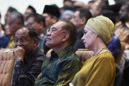 DATUK SERI ANWAR IBRAHIM
