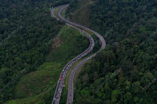 ALIRAN TRAFIK LPT SEMPENA PERAYAAN AIDILFITRI 2025