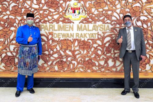 TAN SRI ANNUAR MUSA