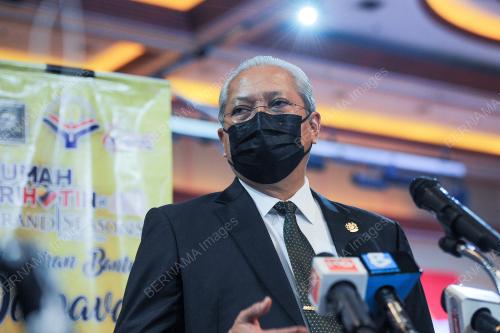 TAN SRI ANNUAR MUSA