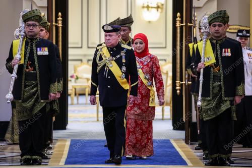 HARI KEPUTERAAN