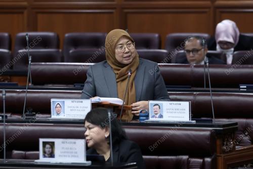 DATUK DR FUZIAH SALLEH