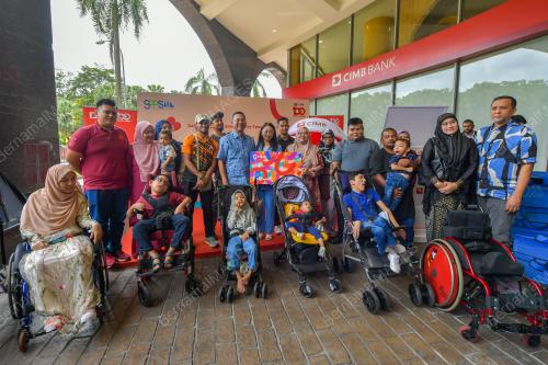 CIMB LAUNCH CEREBLRAL PALSY SUPPORTING VISA DEBIT CARD