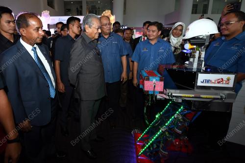 KL57_04102018_PM_BN201810029642