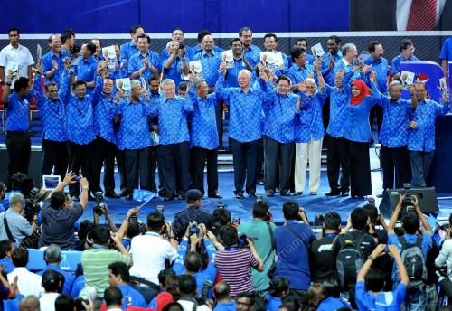 KL57_06042013_BN_MANIFESTO